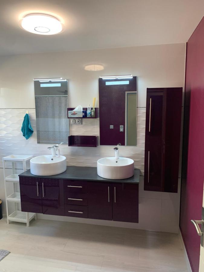 נבר Chambre Privee/Climatisee+Tv /Petit Dejeuner Inclu/Tout Confort מראה חיצוני תמונה